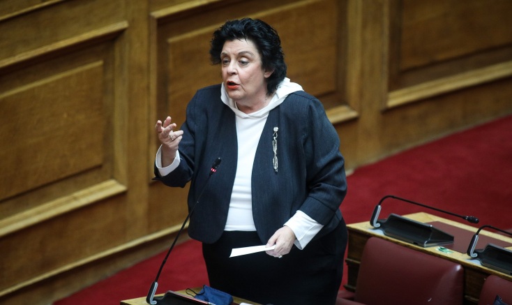 Η Λιάνα Κανέλλη 