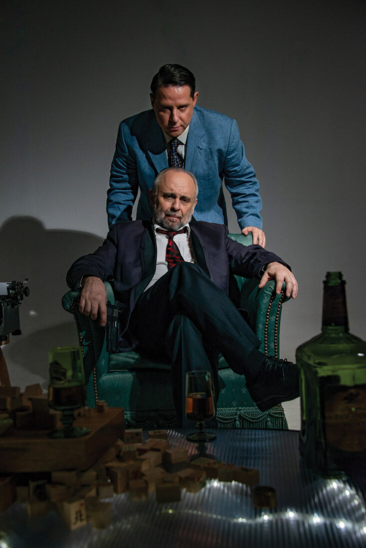 Σλουθ του Άντονι Σάφερ, Σωτήρης Χατζάκης, Δημήτρης Μυλωνάς