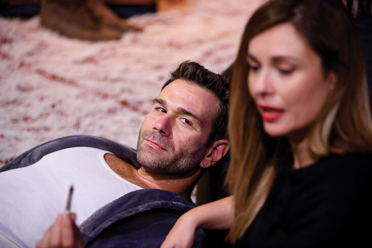 «Θέλω να σου κρατάω το χέρι»: Ο Τάσος Ιορδανίδης και η Θάλεια Ματίκα σε μια σκηνική συνάντηση για δύο