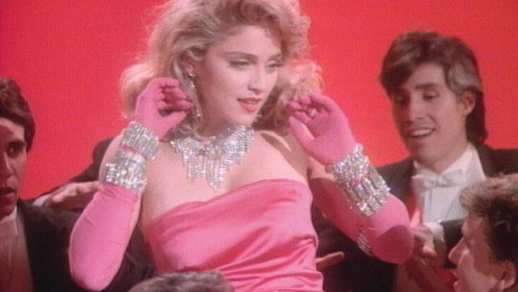 Η τραγουδίστρια Madonna ως Μέριλιν Μονρόε