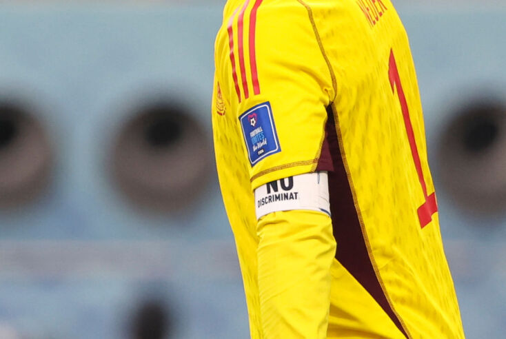 Μουντιάλ: Ο διαιτητής έλεγξε το περιβραχιόνιο του Νόιερ