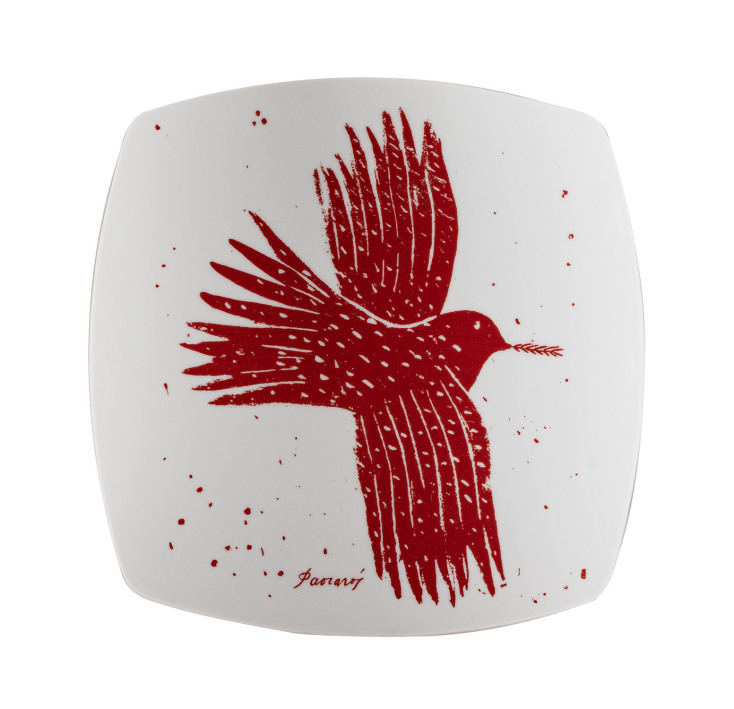 Αλέκος Φασιανός, Πιάτο με κόκκινο περιστέρι, πορσελάνη, 25,5x25,5cm.  €300-400