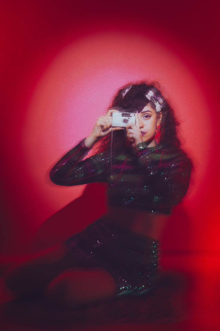 Η Νεφέλη Μεγκ παρουσιάζει το Boukla 99 the Show