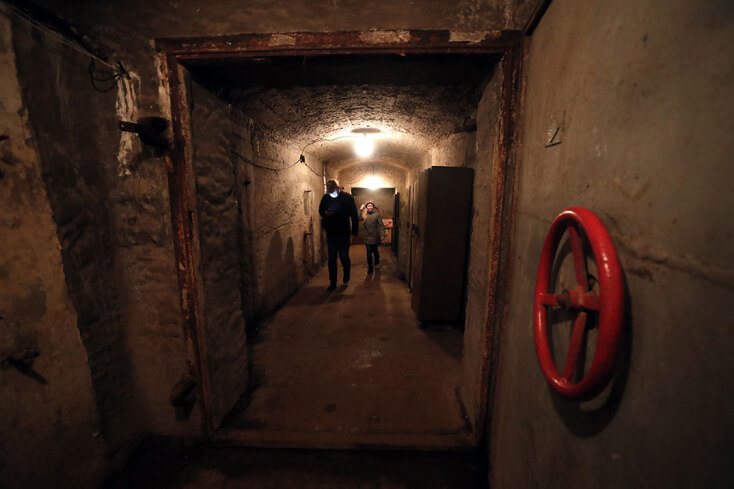 Επισκέπτες στο πυρηνικό καταφύγιο 703 στη Μόσχα