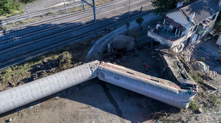 Ο εκτροχιασμός του τρένου στο Άδενδρο Θεσσαλονίκης το 2017