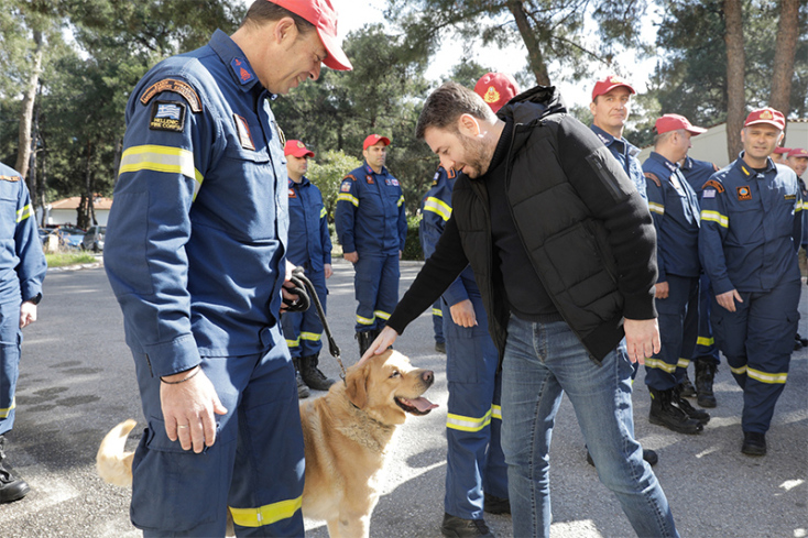 Στη 2η ΕΜΑΚ ο Νίκος Ανδρουλάκης - «Είστε οι εκπρόσωποι της ανθρωπιάς»