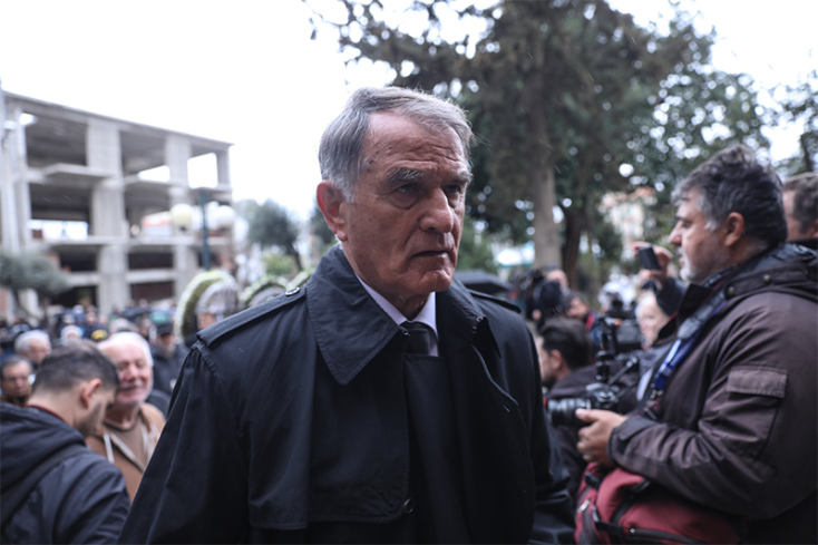 Κηδεία Μίμη Παπαϊωάννου