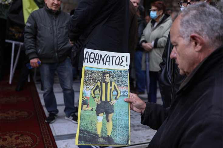 Κηδεία Μίμη Παπαϊωάννου