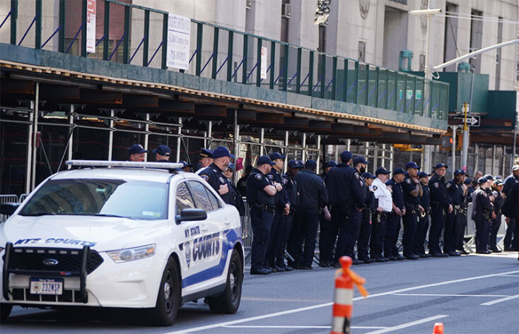 Ενώπιον της δικαιοσύνης ο Τραμπ