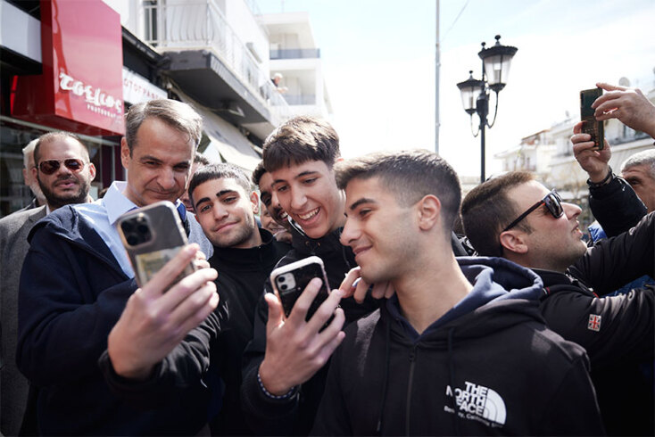 Ο Κυριάκος Μητσοτάκης στην Πετρούπολη