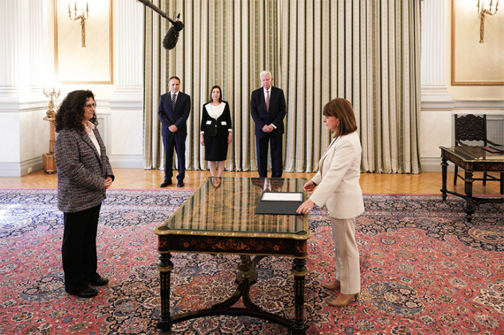 Ορκίστηκε υπηρεσιακή υπουργός Εσωτερικών η Καλλιόπη Σπανού