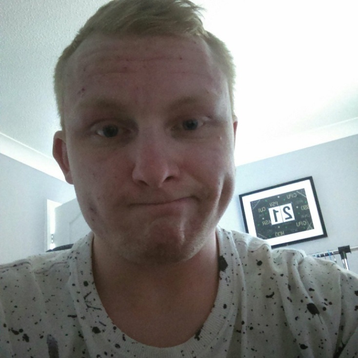 O Τζος μένει στο Νιούκαστλ