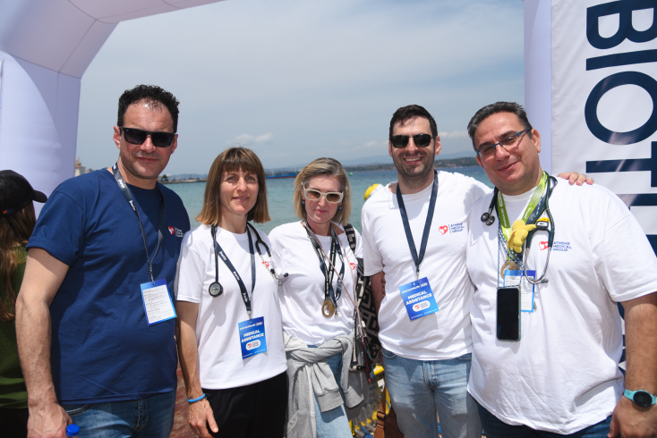 Η ομάδα του Ιατρικού Ομίλου Αθηνών