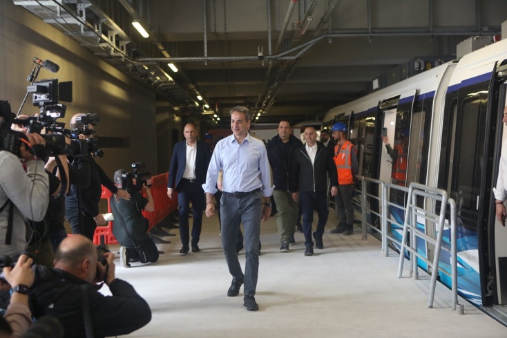 Ο Κυριάκος Μητσοτάκης στο Μετρό της Θεσσαλονίκης