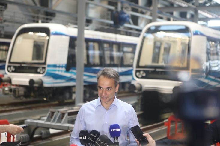 Ο Κυριάκος Μητσοτάκης στο Μετρό της Θεσσαλονίκης