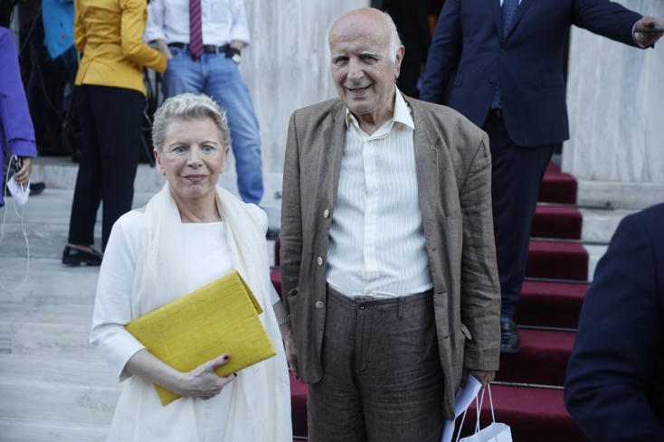 Έλενα Ακρίτα