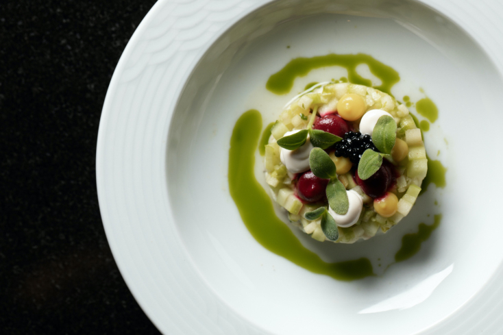 Μαρινάτο λαβράκι λευκός ταραμάς, παντζάρι, χαβιάρι