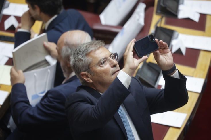 Φωτογραφίες στην αίθουσα