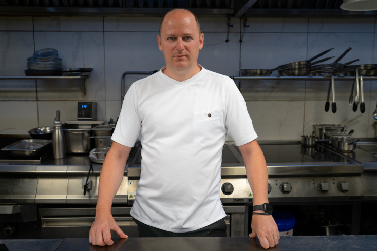 Ορίζοντες: Δοκιμάσαμε το μενού στο roof garden του Electra Palace στη Θεσσαλονίκη, από τον σεφ Γιώργο Βαγιωνά και τον food and beverage manager Νίκο Σπαχή.