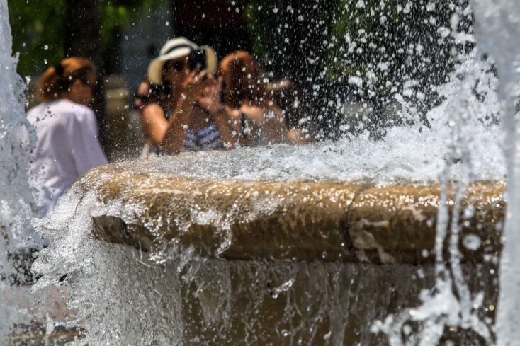 Σε επίπεδο επικινδυνότητας 3 ο καύσωνας «Κλέων» σήμερα στην Αθήνα 