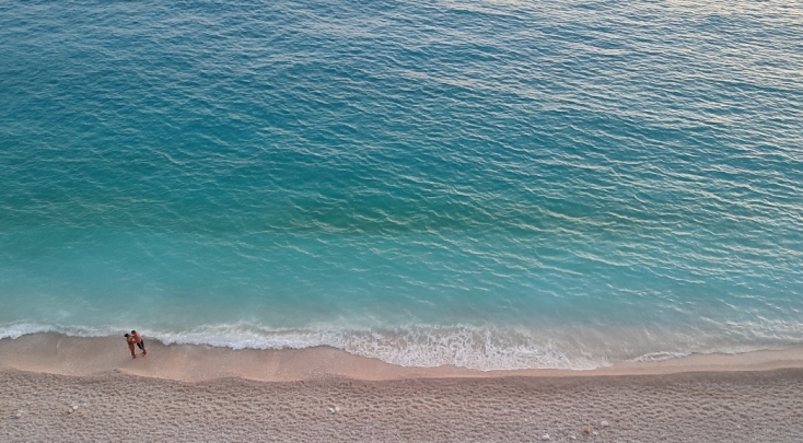 Λευκάδα, Εγκρεμνοί