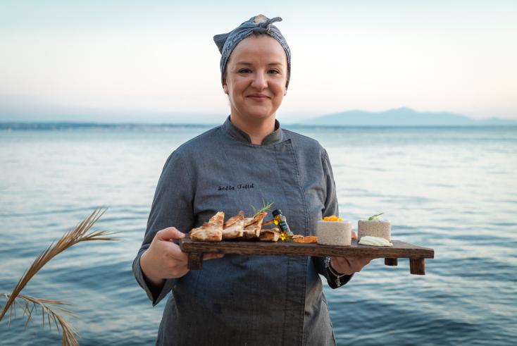 Μαϊάμι: Στο ιστορικό εστιατόριο της Θεσσαλονίκης για εκλεκτή ψαροφαγία και ηλιοβασιλέματα 