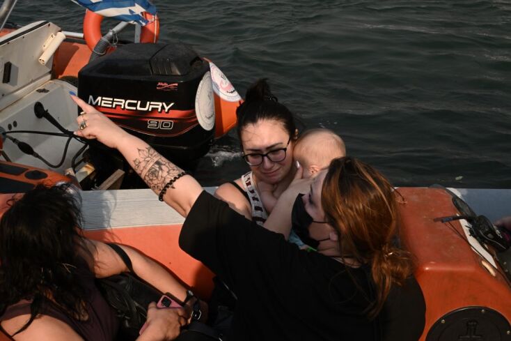 Απομακρύνονται και τα F16 από τη Νέα Αγχίαλο - Εκκένωση πληθυσμού σε ακτίνα 3 χιλιομέτρων