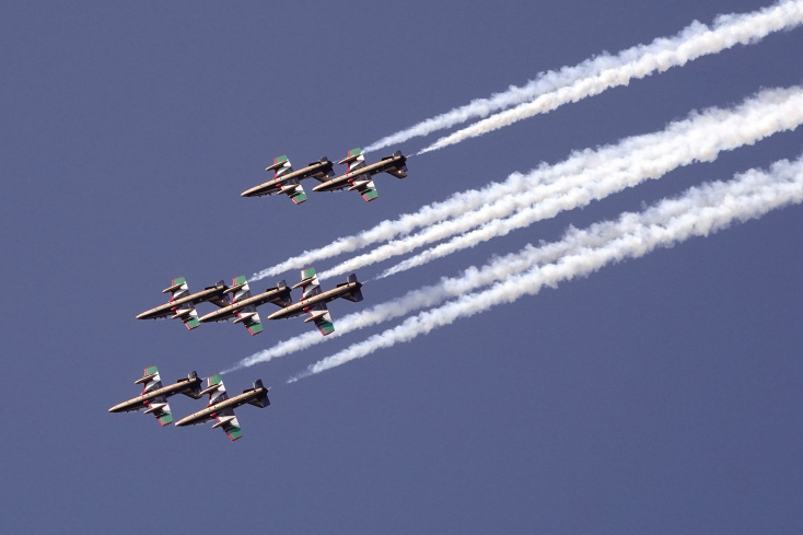 Tα ακροβατικά σμήνη Fursan από τα Αραβικά Εμιράτα