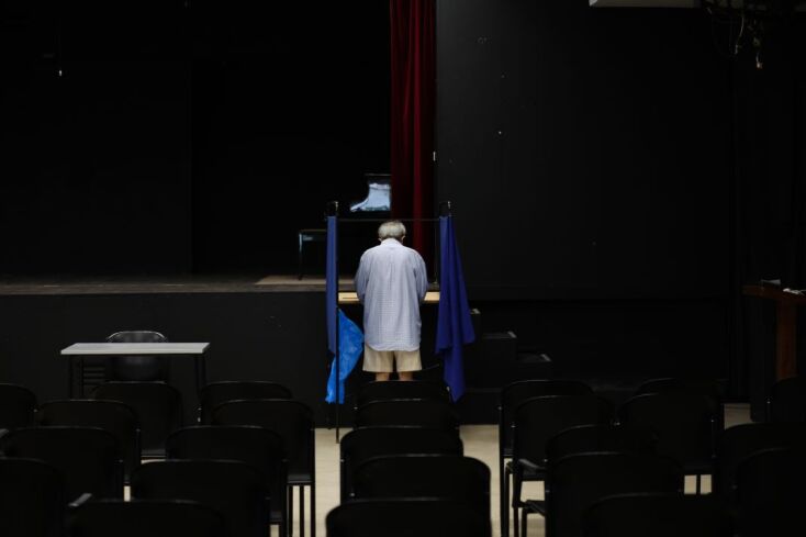 Προβάδισμα δέκα μονάδων του Στέφανου Κασσελάκη για την προεδρία του ΣΥΡΙΖΑ