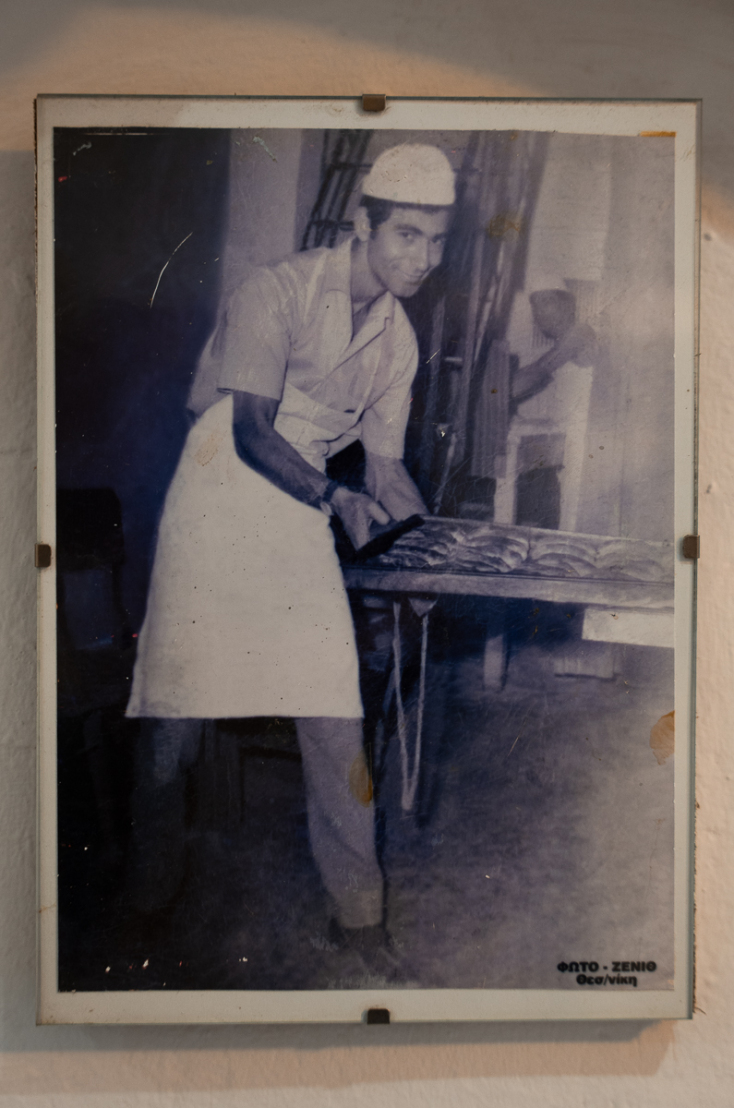 Ο Φίλιππος Μπαντής φτιάχνει την καλύτερη μπουγάτσα στη Θεσσαλονίκη και τον γαλαξία