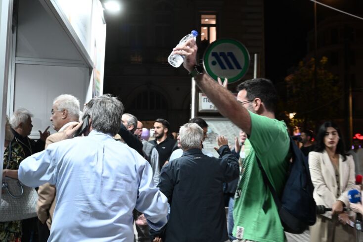 Στιγμιότυπα από τους πανηγυρισμούς για τη νίκη του Χάρη Δούκα