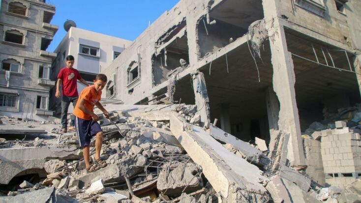 Το άνοιγμα ανθρωπιστικών διαδρόμων στη Γάζα ζητούμενο (και) στη Σύνοδο Κορυφής της ΕΕ