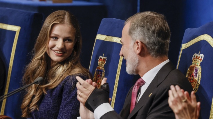 Ισπανία: Η χώρα αδημονεί για τα 18α γενέθλια της πριγκίπισσας Λεονόρ 