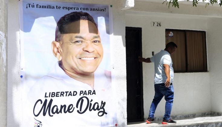 Ο Λουίς Ντίαζ εκλιπαρεί για την απελευθέρωση του πατέρα του