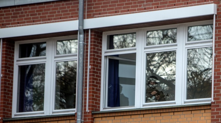 Γερμανία: Συνελήφθησαν 4 ανήλικοι για την ένοπλη εισβολή στο σχολείο του Αμβούργου 