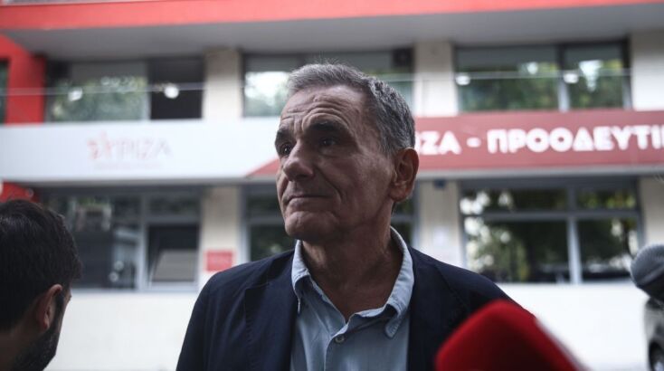 Ο Ευκλείδης Τσακαλώτος κινείται προς την έξοδο από τον ΣΥΡΙΖΑ 
