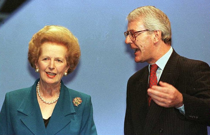 Σαν σήμερα 28 Νοεμβρίου 1990 παραιτείται η Μάργκαρετ Θάτσερ από πρωθυπουργός της Βρετανίας
