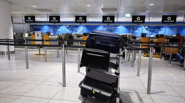 Γερμανία: Νέες ακυρώσεις και αναβολές πτήσεων λόγω του παγετού