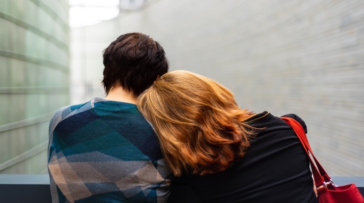 Ζευγάρι στο Ταλίν της Εσθονίας © Unsplash