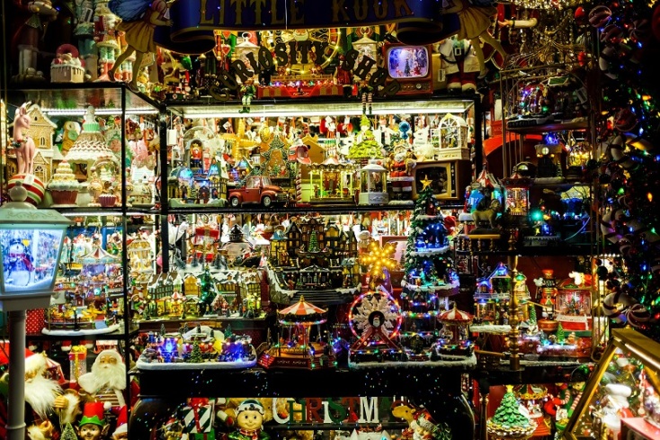 Εορταστικό ωράριο 2023: Τι ισχύει για τα ρεπό όσων εργάζονται τις Κυριακές Πως θα κινηθεί η αγορά κατά την περίοδο των εορτών