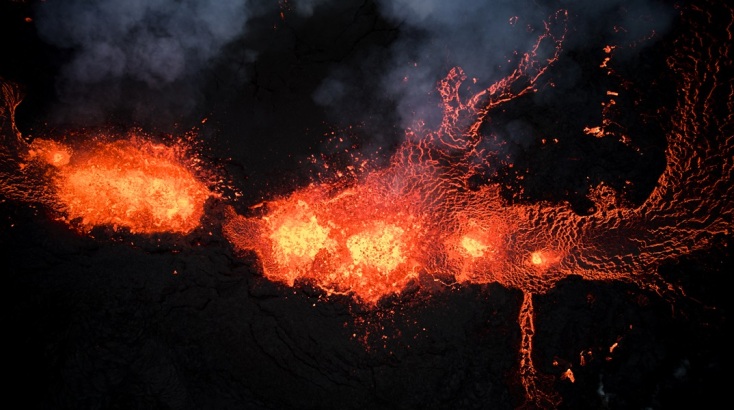 Έκρηξη ηφαιστείου Ρέικιανες