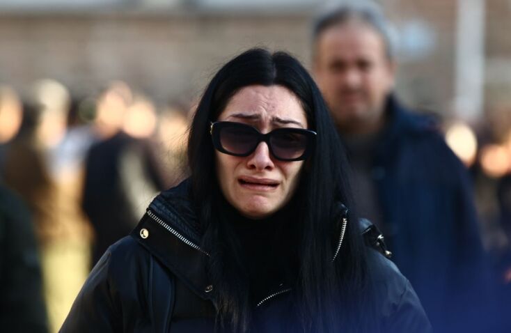 Κηδεία Γιώργου Λυγγερίδη: «Ήσουν όρθιος με την ασπίδα σου, δεν έπεσες»