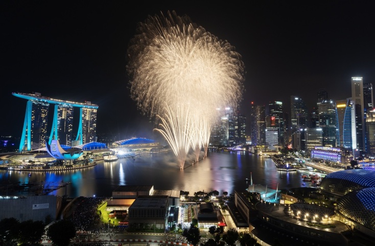 Ο πλανήτης υποδέχεται το 2024 - Εντυπωσιακές εικόνες από την Ασία