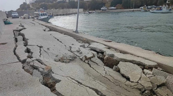 Μεγάλες καταστροφές υπέστη το λιμάνι του Μακρύ Γιαλού στο Λασίθι από τους ισχυρούς νοτιάδες