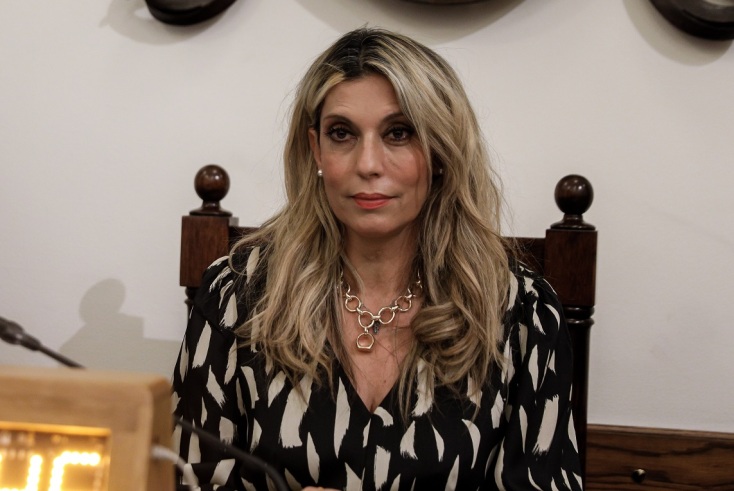 H Υπουργός Πολιτισμού Λίνα Μενδώνη δήλωσε για τον γάμο ομόφυλων ότι οι υπουργοί έχουν δικαίωμα να εκφράζουν την άποψή τους 