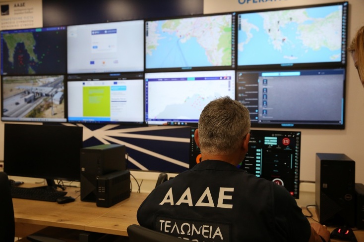 ΑΑΔΕ: Ξεπέρασαν τις 2.000 οι καταγγελίες για φοροδιαφυγή