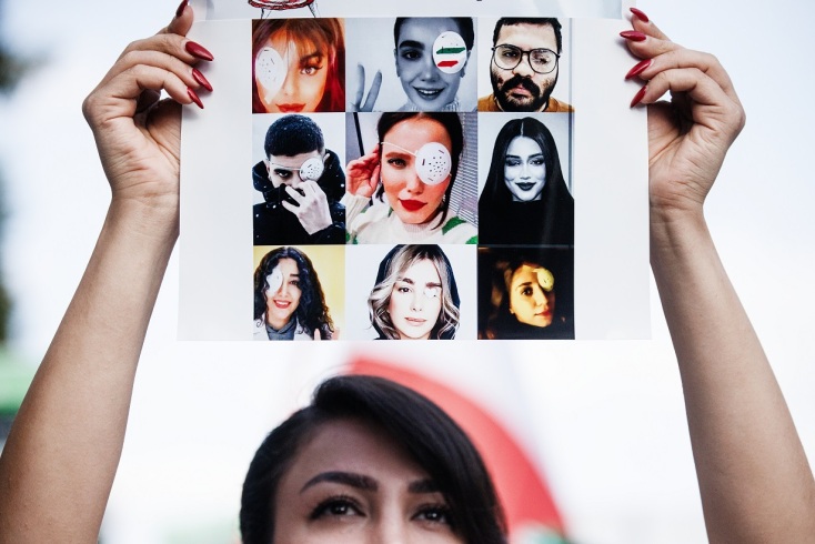 Ιράν: Ελεύθερες οι δύο δημοσιογράφοι που «τόλμησαν» να γράψουν για τη Mahsa Amini