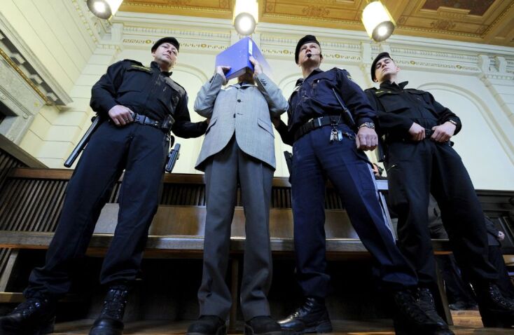 Γιόζεφ Φριτσλ: Αποφυλακίζεται «το τέρας» που βίαζε την κόρη του και απέκτησε επτά παιδιά μαζί της 