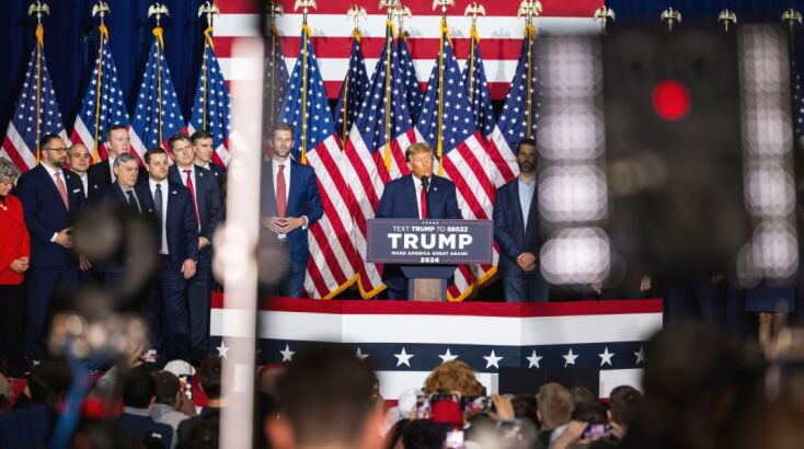 Ο Ντόναλντ Τραμπ στην ευχαριστήρια ομιλία του στην Αϊόβα 