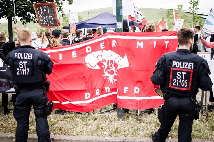 Συγκεντρώσεις κατά της AfD πραγματοποιούνται σε όλη τη χώρα	